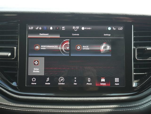 Used 2022 Dodge Durango SRT w/ Technology Group AWD/4WD image 5
