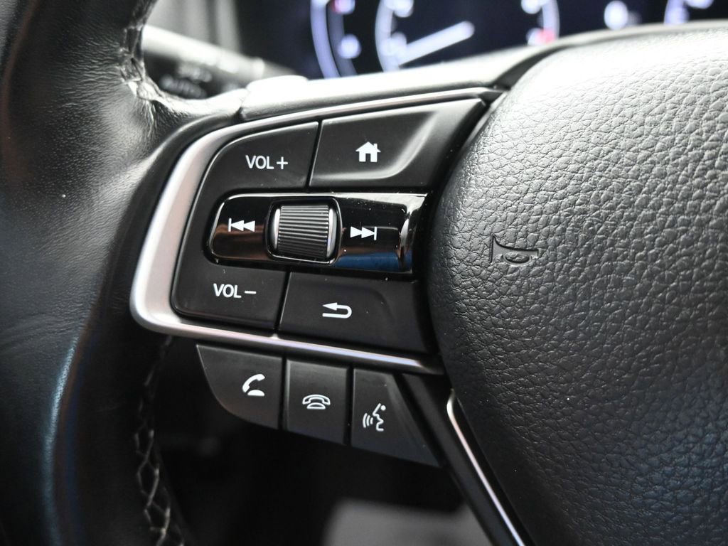 Used 2021 Honda Accord Touring image 28