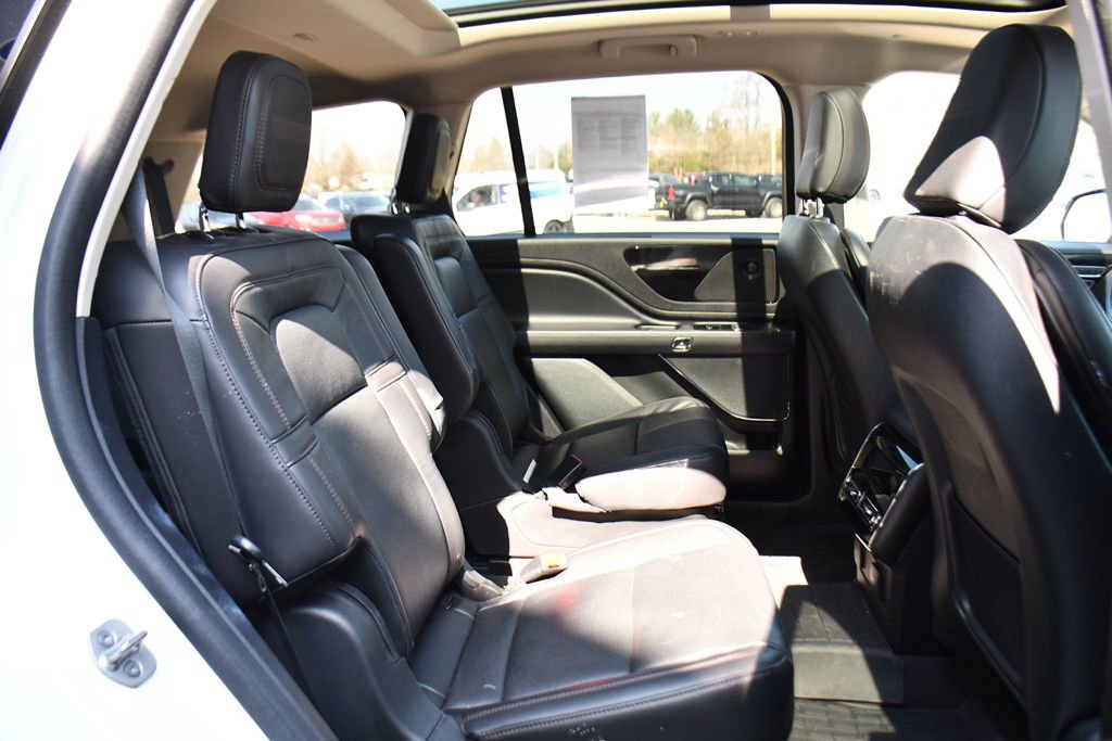 Used 2023 Lincoln Aviator Reserve w/ Class IV Trailer Tow Package image 18