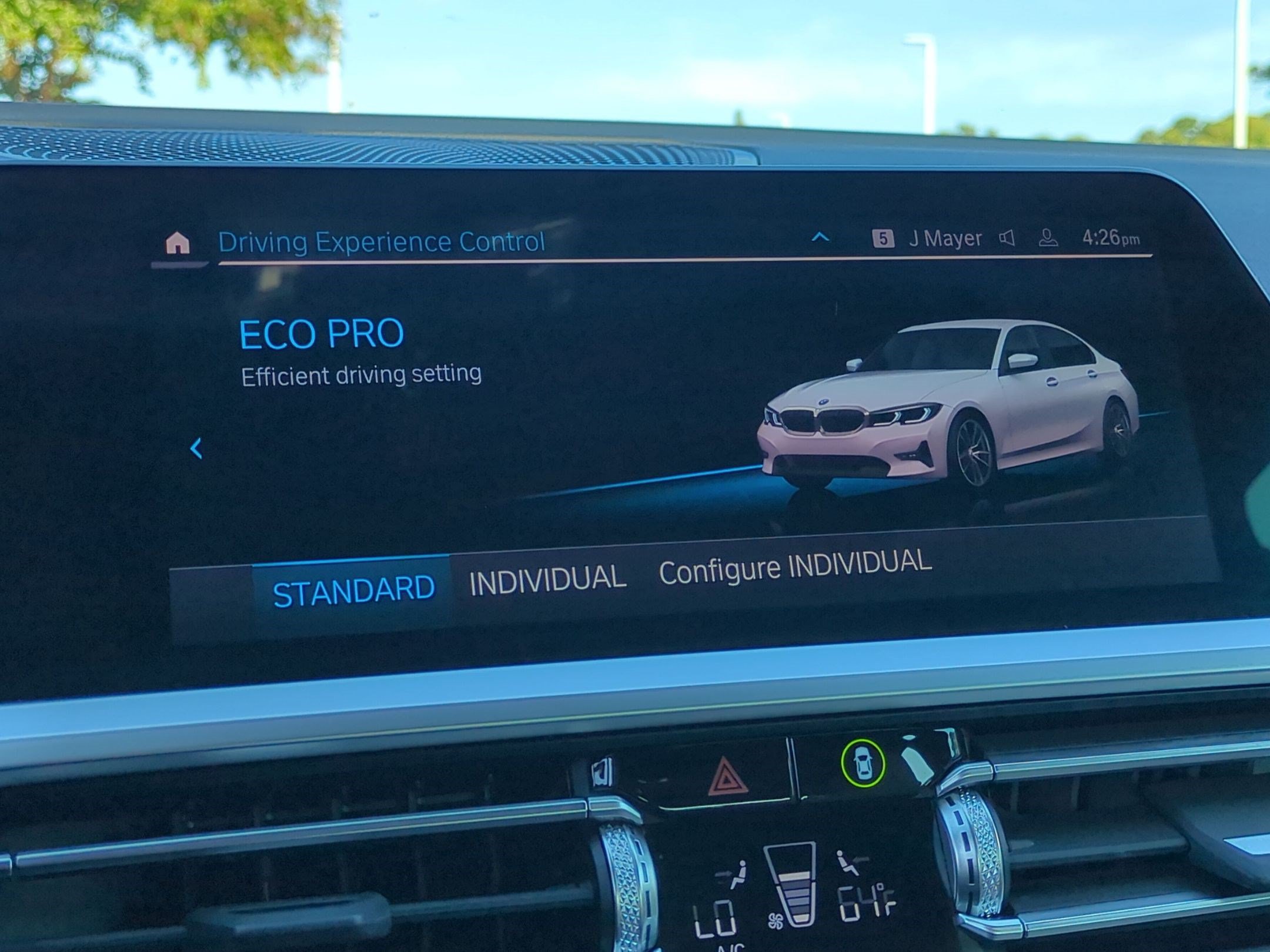 Certified 2022 BMW 330i xDrive Sedan w/ Premium Package 2 AWD/4WD image 39