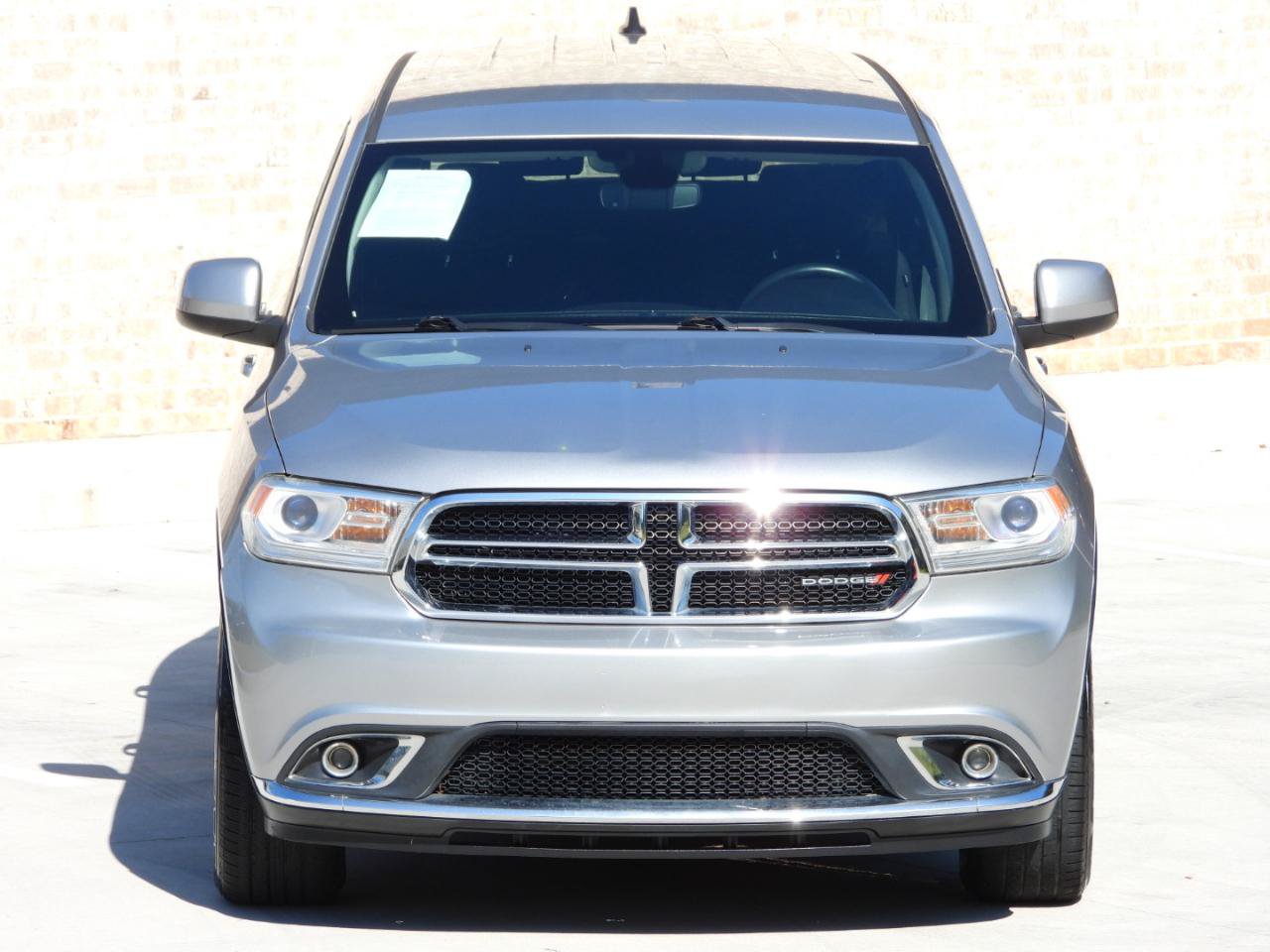 Used 2018 Dodge Durango SXT w/ 3rd Row Seating Group RWD image 19