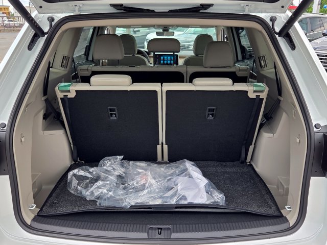 New 2026 Volkswagen Atlas SE FWD image 12