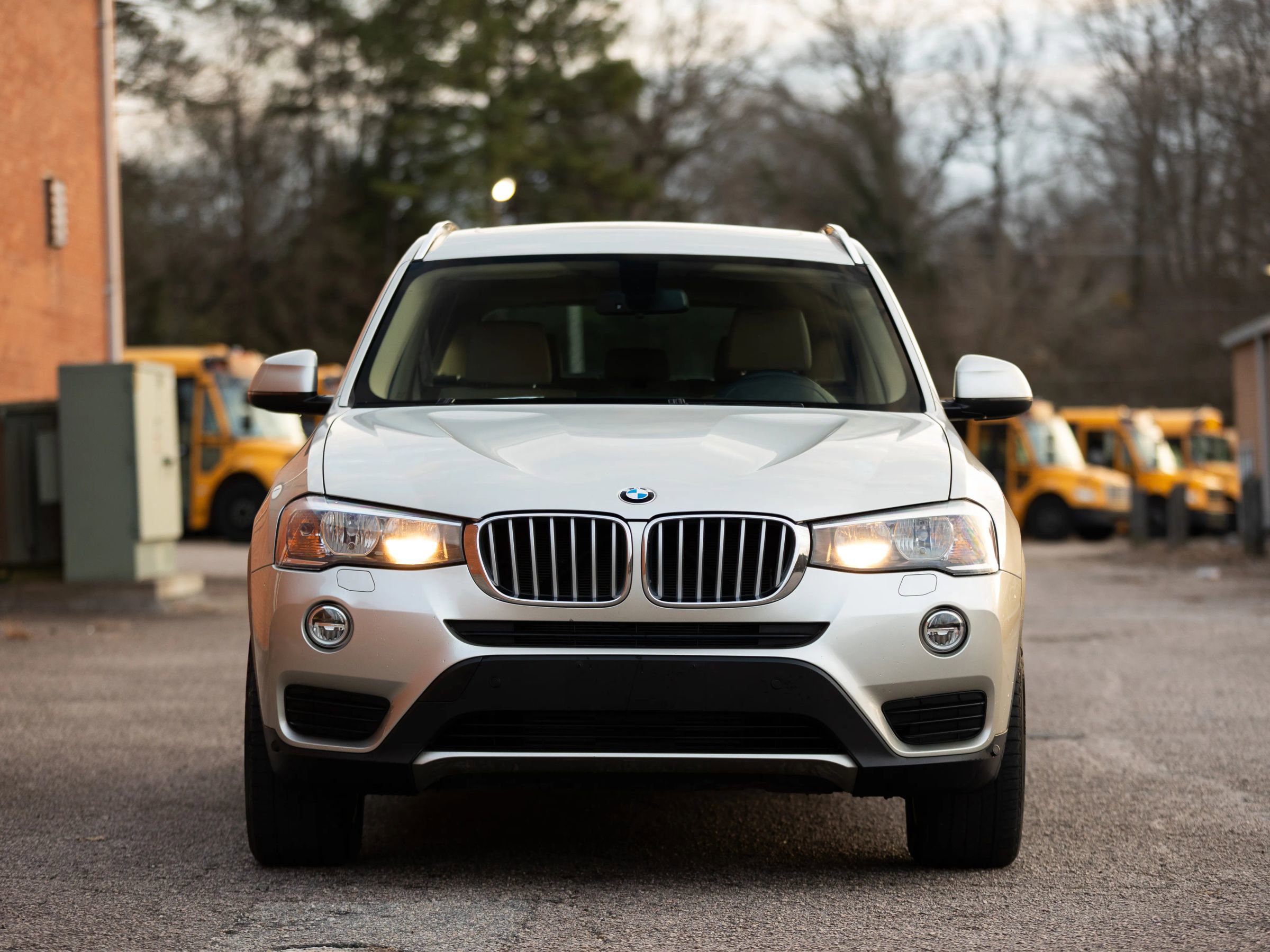 Used 2016 BMW X3 xDrive28i AWD/4WD image 5