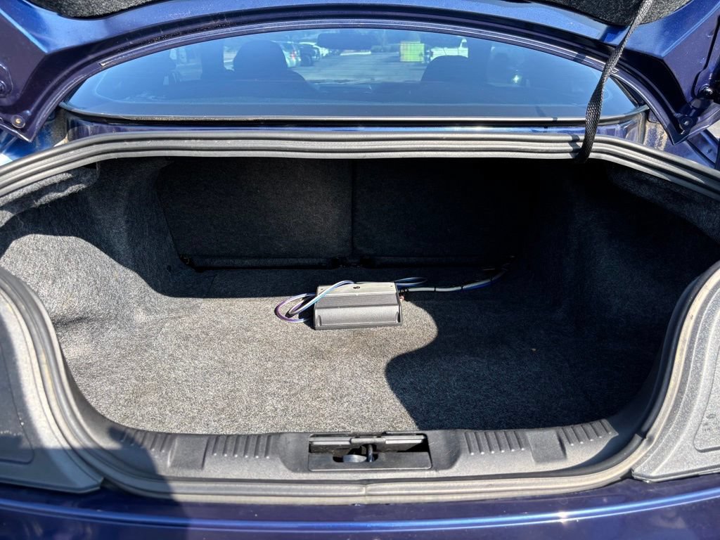 Used 2019 Ford Mustang Coupe RWD image 12