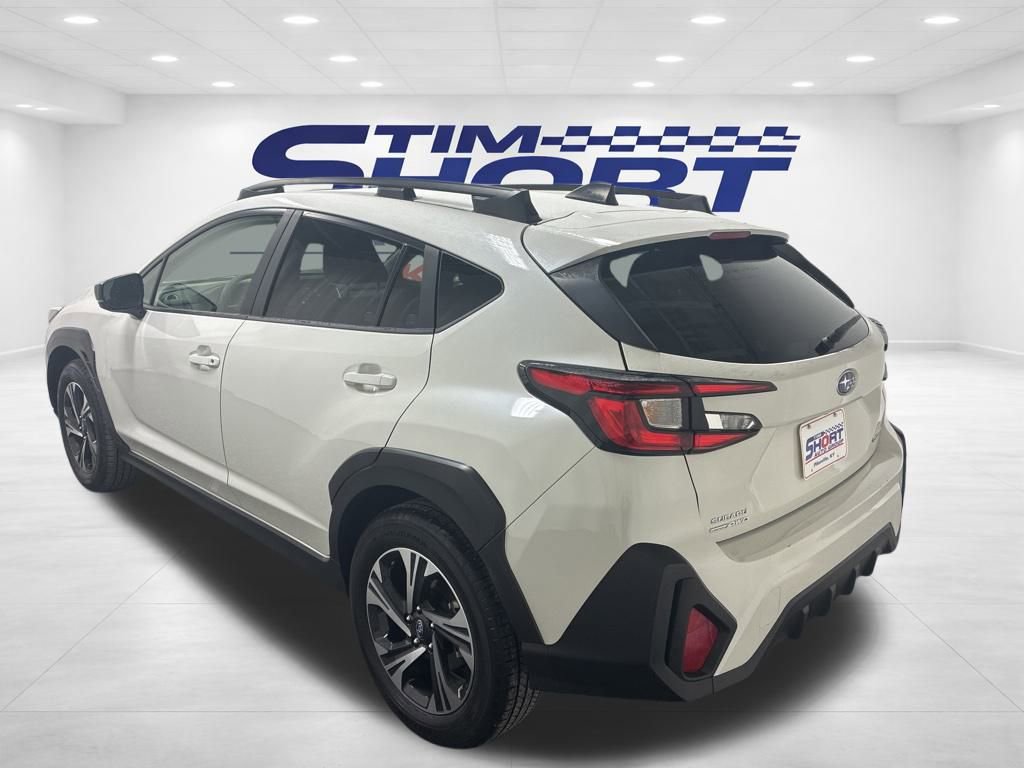 Used 2024 Subaru Crosstrek 2.0i Premium image 7