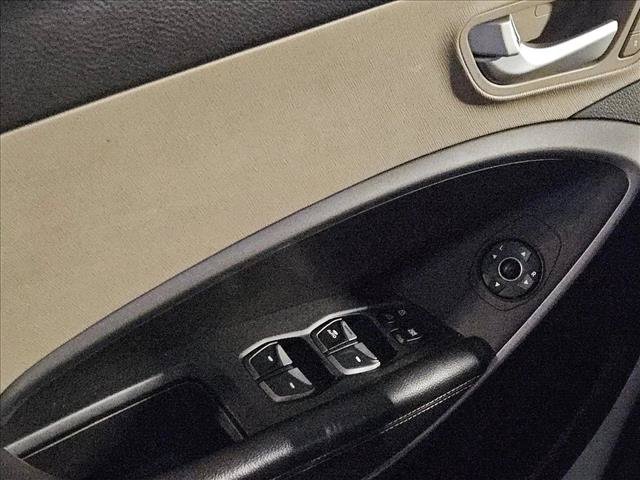 Used 2014 Hyundai Santa Fe Sport w/ Technology Package 04 FWD image 6