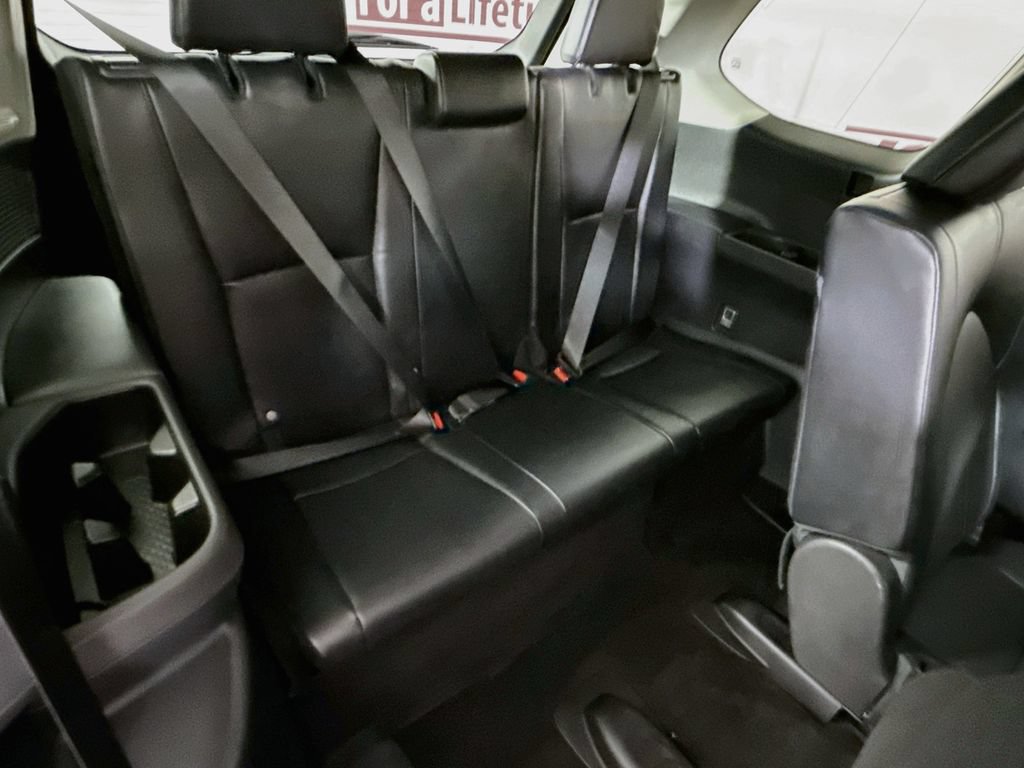 Certified 2025 Toyota Grand Highlander AWD Hybrid image 32