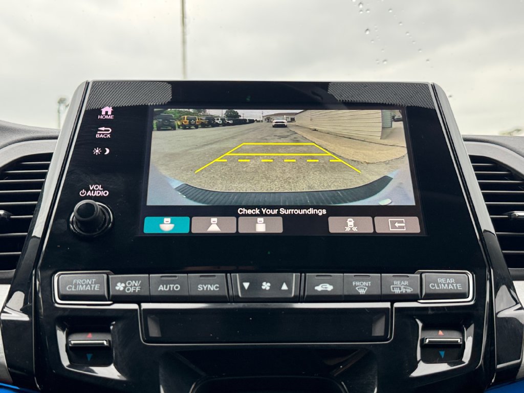 Used 2023 Honda Odyssey Touring image 18