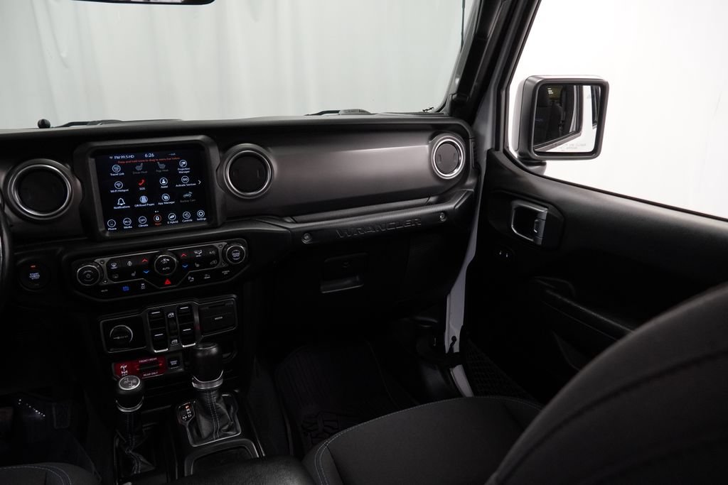 Used 2022 Jeep Wrangler Unlimited Rubicon 4xe w/ Dual Top Group AWD/4WD image 30