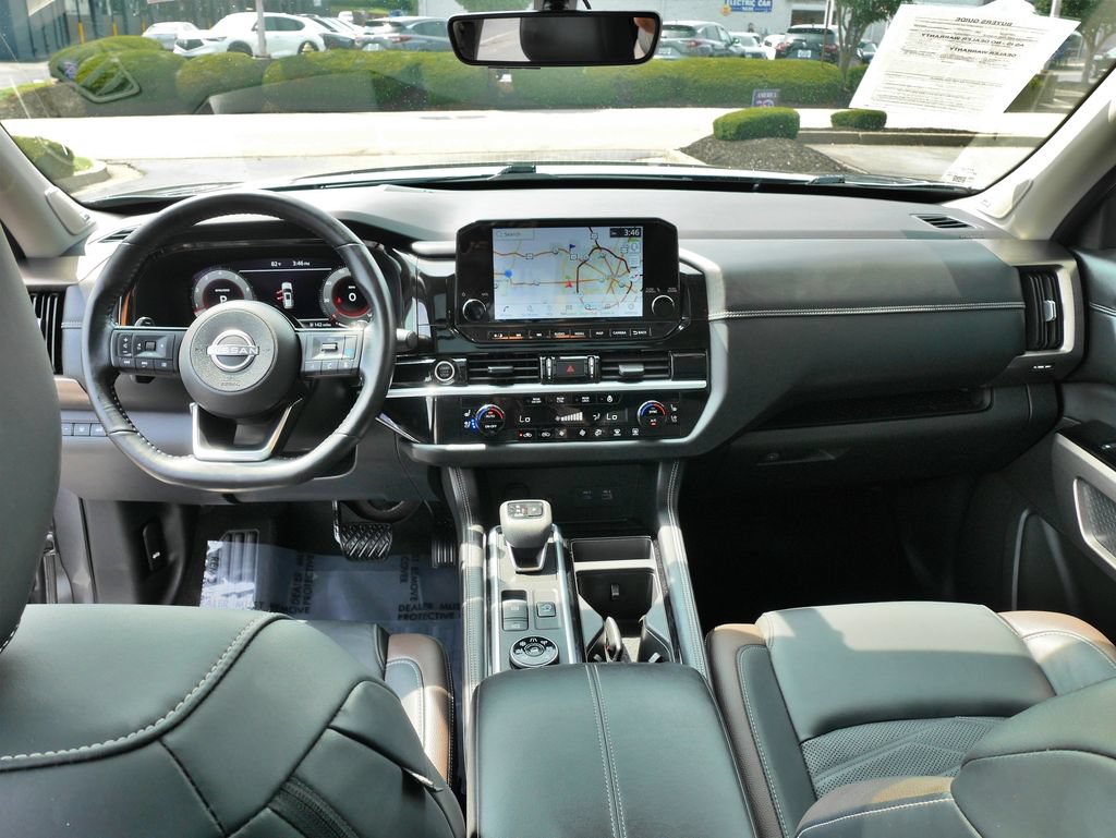 Used 2023 Nissan Pathfinder Platinum AWD/4WD image 19