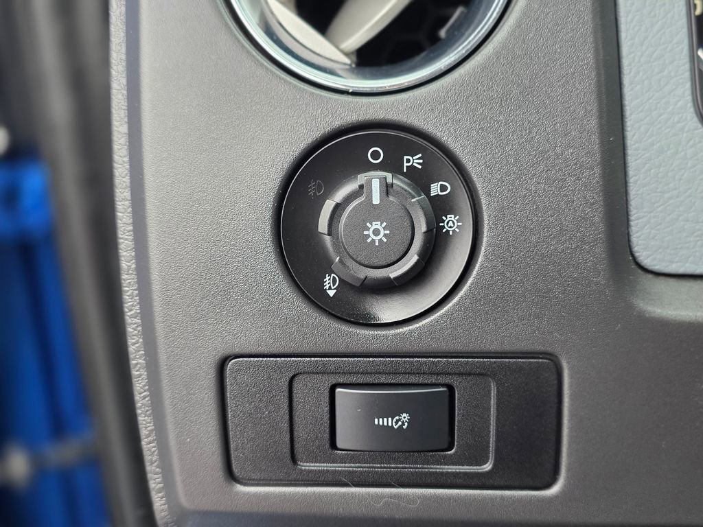 Used 2013 Ford F150 XLT w/ XLT Chrome Pkg AWD/4WD image 34