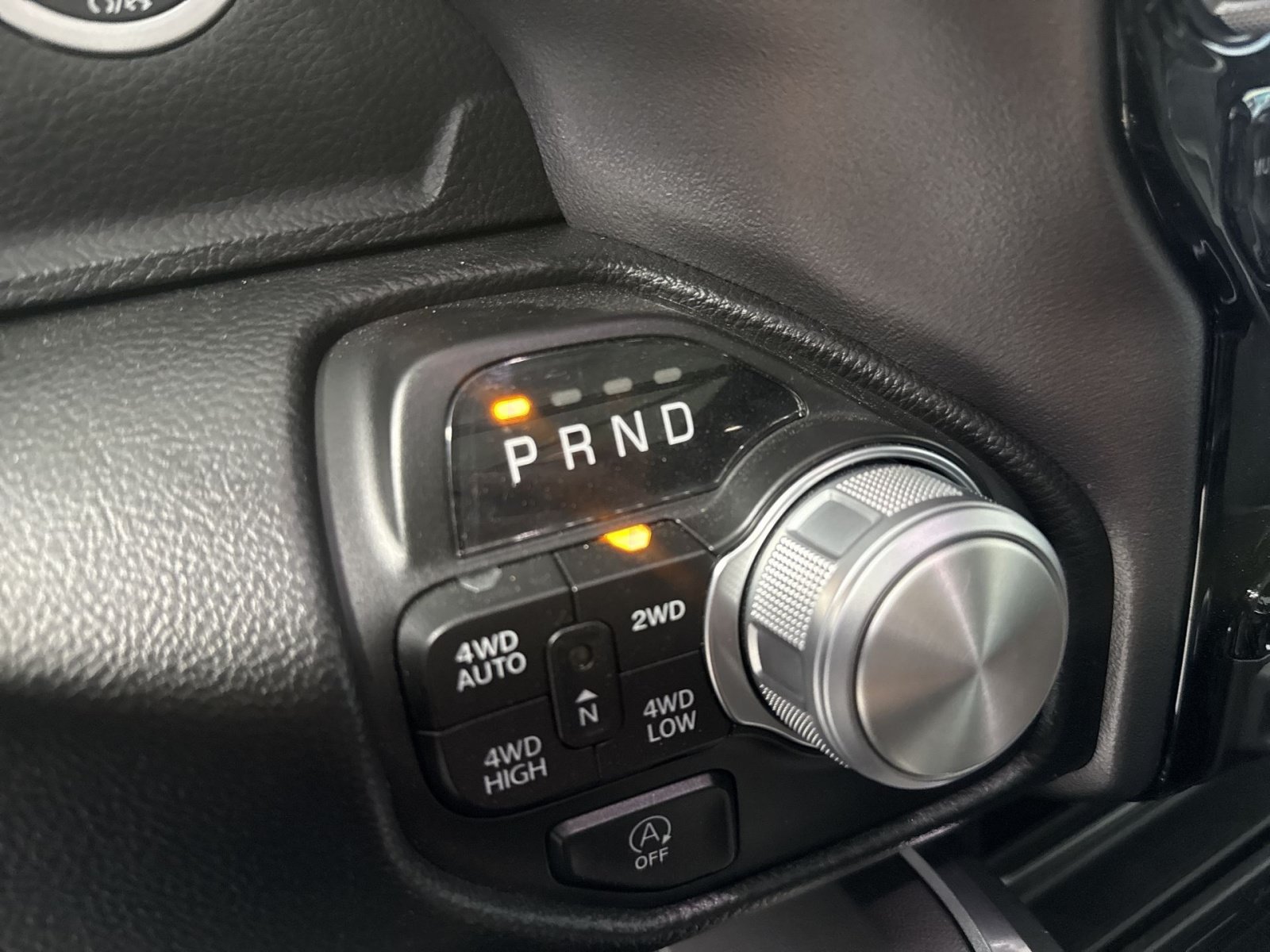 Used 2023 RAM 1500 Laramie AWD/4WD image 22