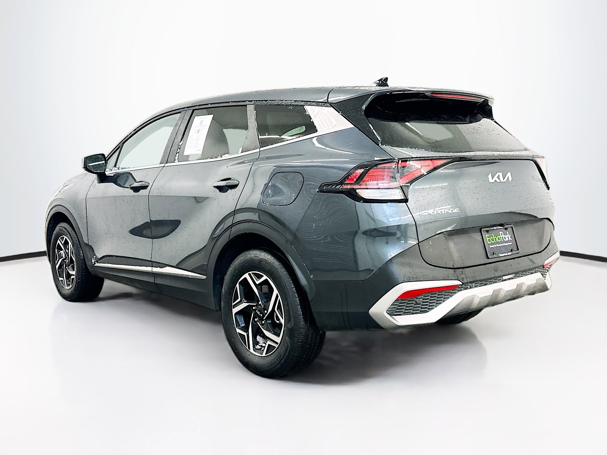 Used 2025 Kia Sportage LX image 5