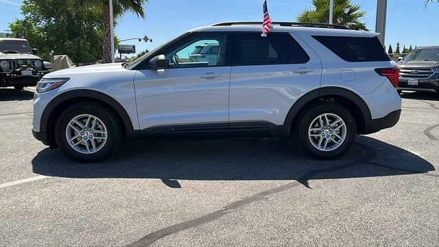 New 2026 Ford Explorer Active w/ Active Comfort Package RWD image 6