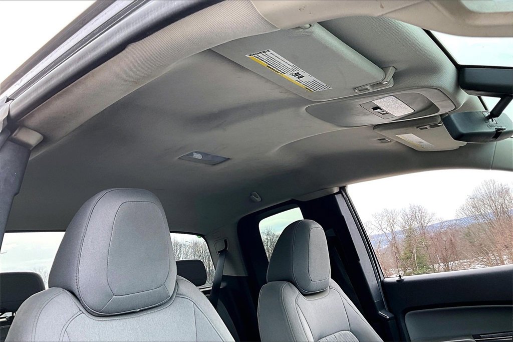 Used 2015 Chevrolet Colorado W/T image 14