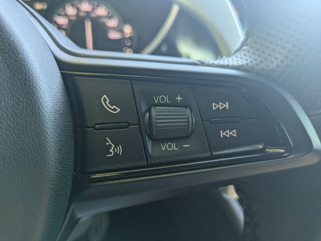 Used 2022 Alfa Romeo Giulia Veloce image 36