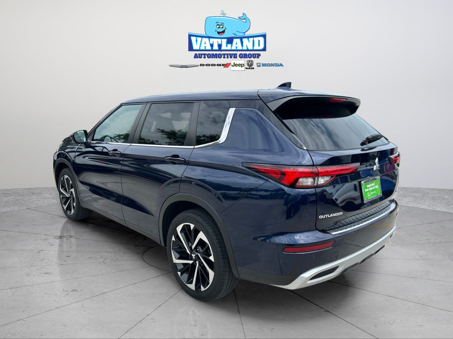 Used 2024 Mitsubishi Outlander SE FWD image 3