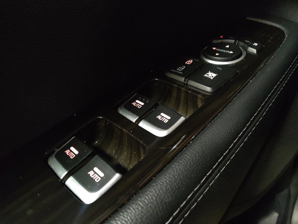 Used 2020 Kia Sorento S image 27