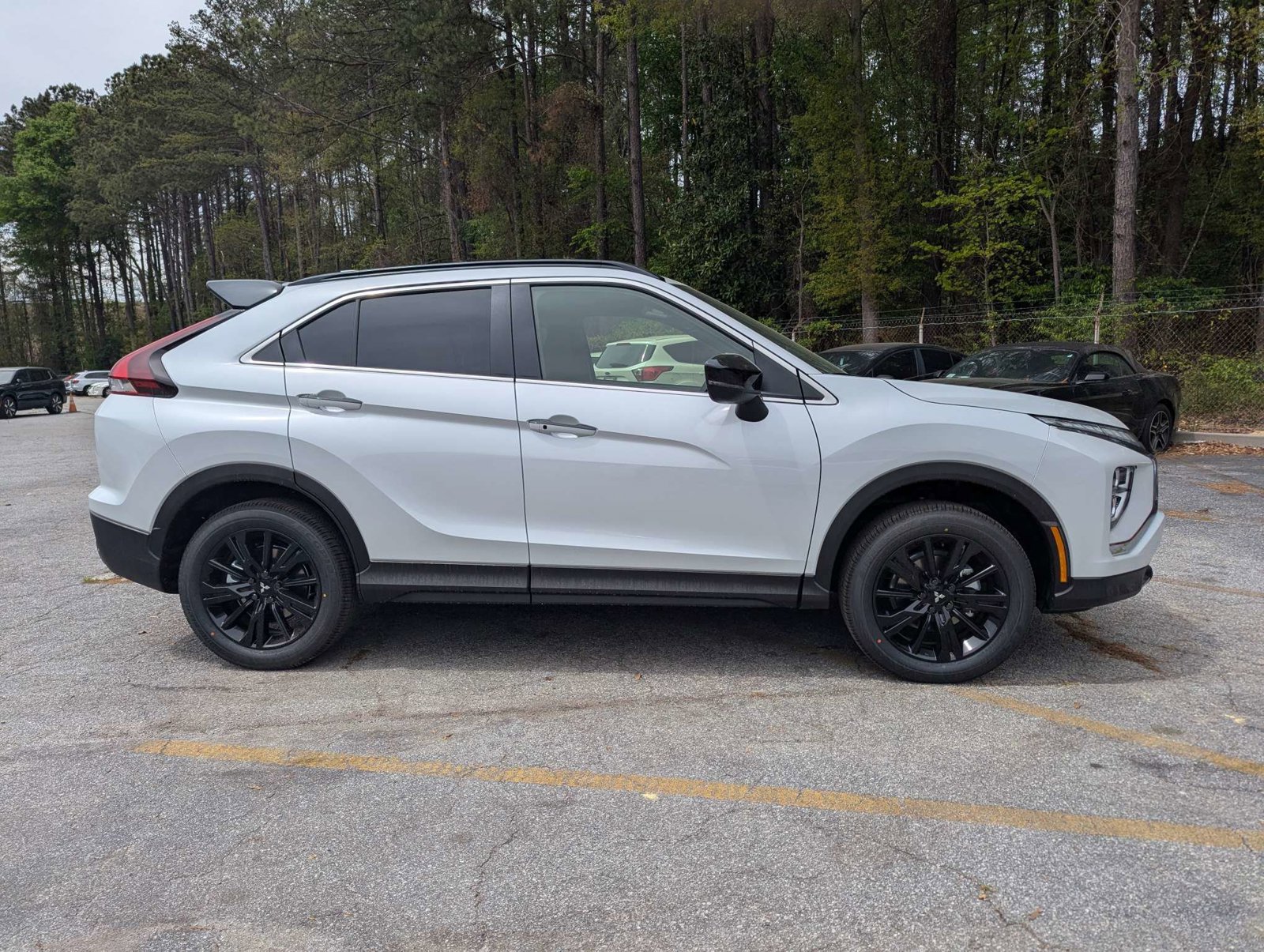 New 2026 Mitsubishi Eclipse Cross AWD image 3