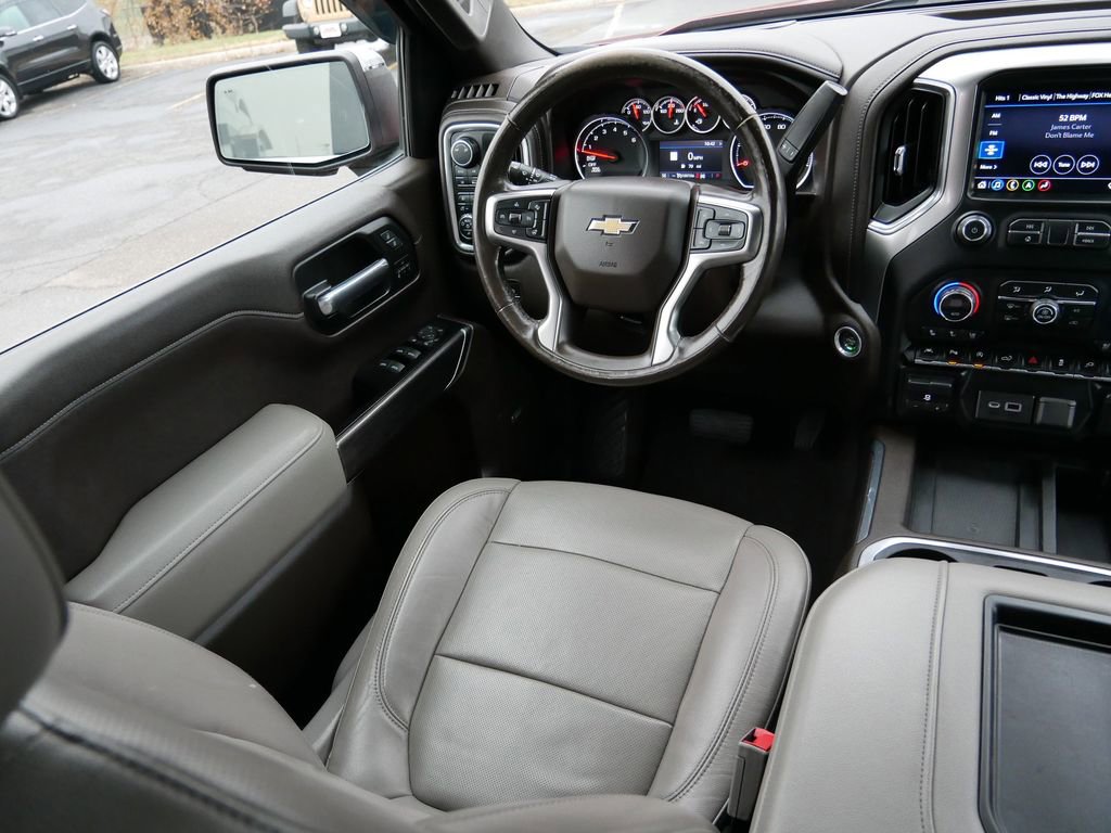 Used 2019 Chevrolet Silverado 1500 LTZ w/ LTZ Premium Package AWD/4WD image 18