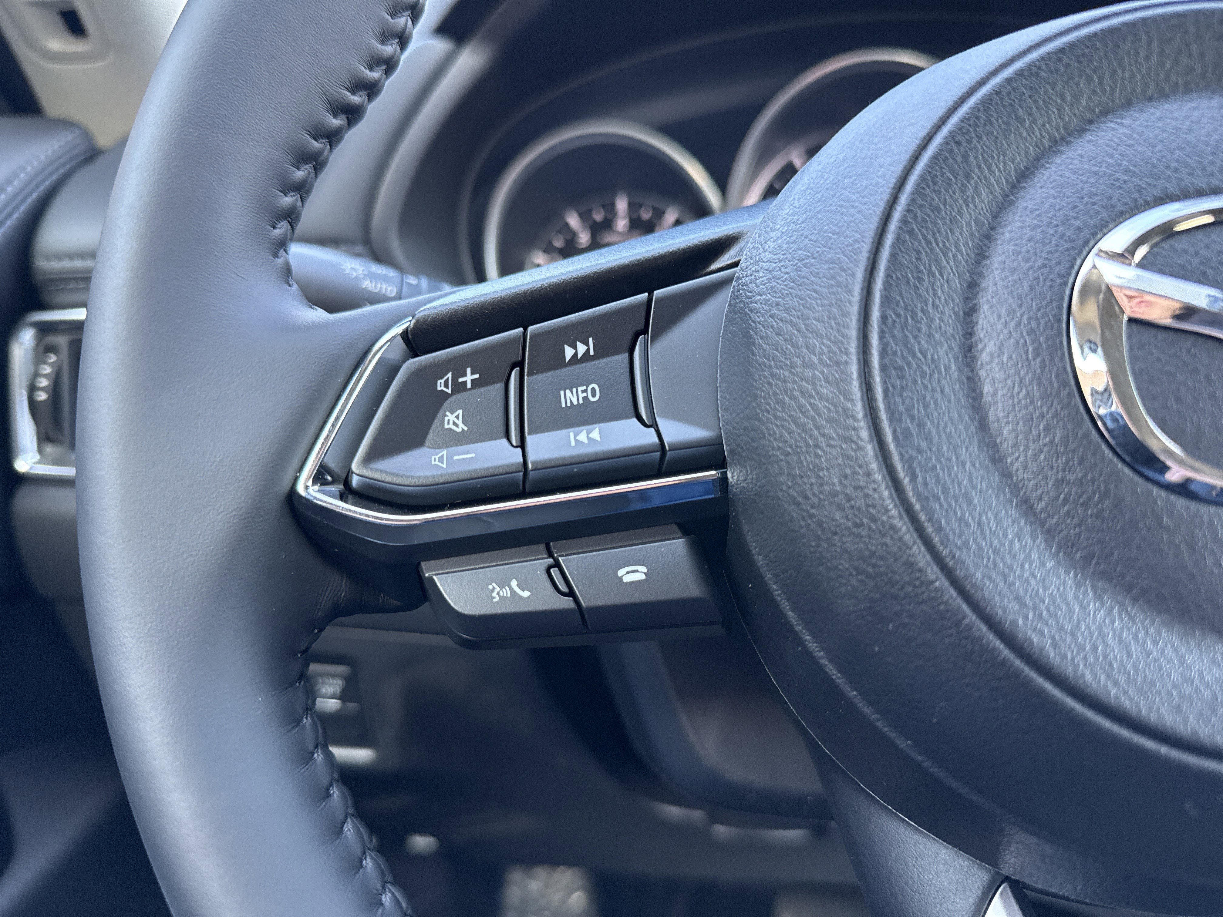 New 2025 MAZDA CX-5 AWD 2.5 S w/ Preferred Package image 18