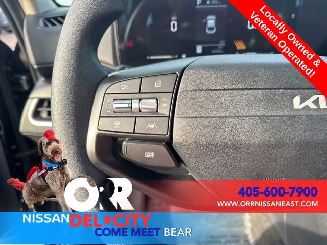 Used 2025 Kia K4 LXS image 17