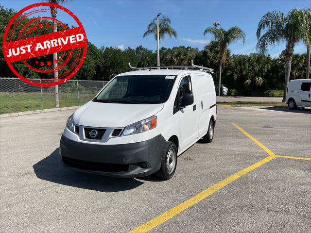 Used 2019 Nissan NV200 S FWD image 1