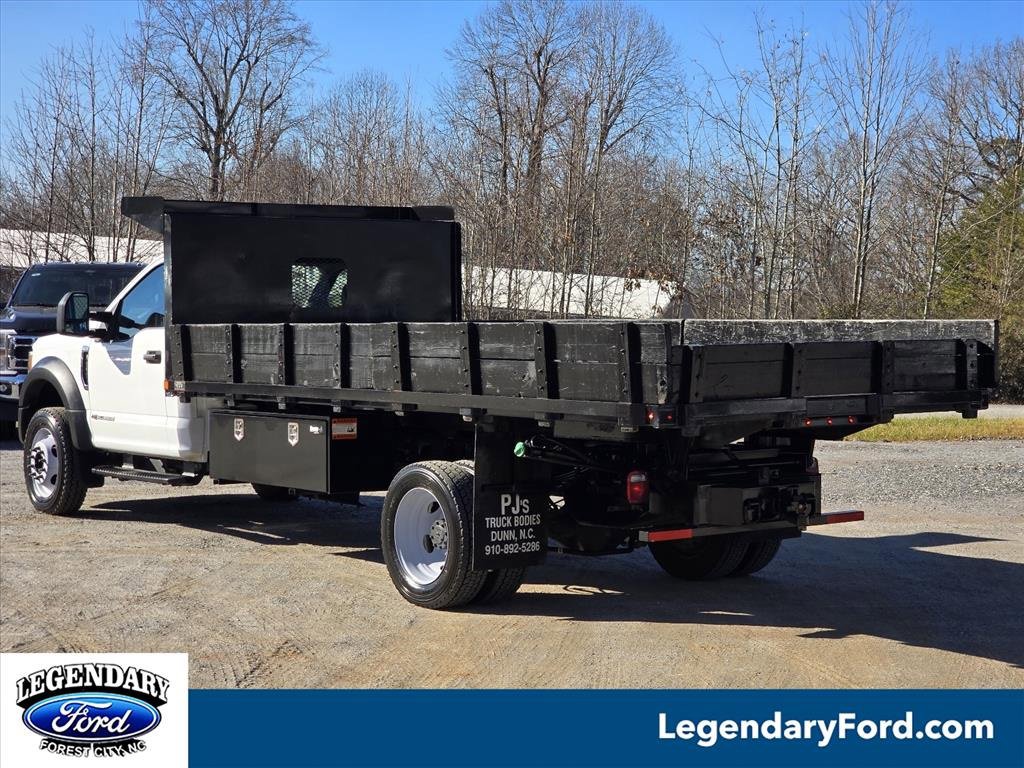 Used 2021 Ford F550 XL image 2