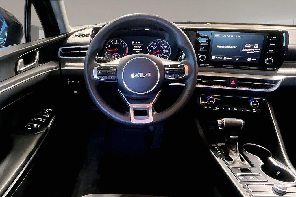 Used 2022 Kia K5 LXS image 5