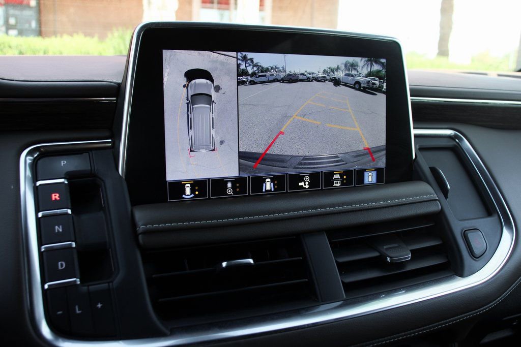 Used 2021 Chevrolet Suburban High Country w/ Premium Package image 35