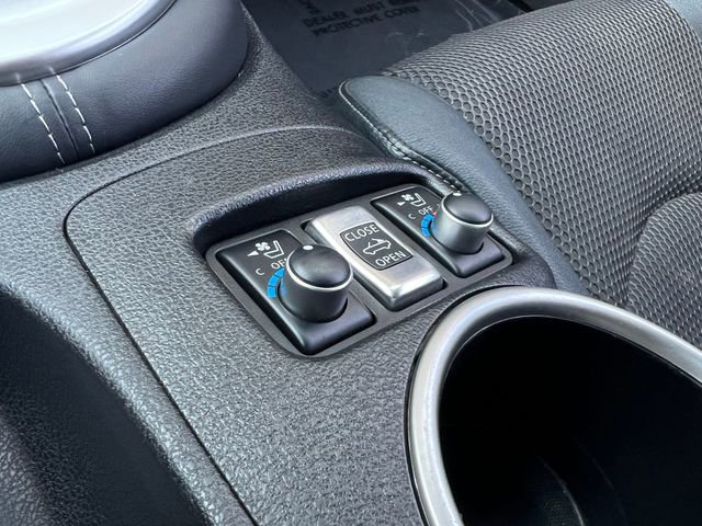 Used 2019 Nissan 370Z Touring image 27