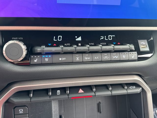 New 2026 Toyota Tundra Limited AWD/4WD image 20