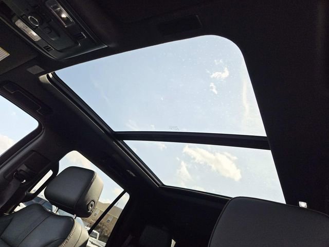 Used 2025 Chevrolet Tahoe RST w/ Comfort Package image 6