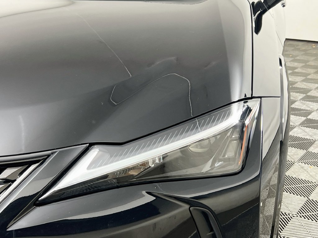 Used 2023 Lexus UX 250h FWD w/ Accessory Package (Z1) image 11