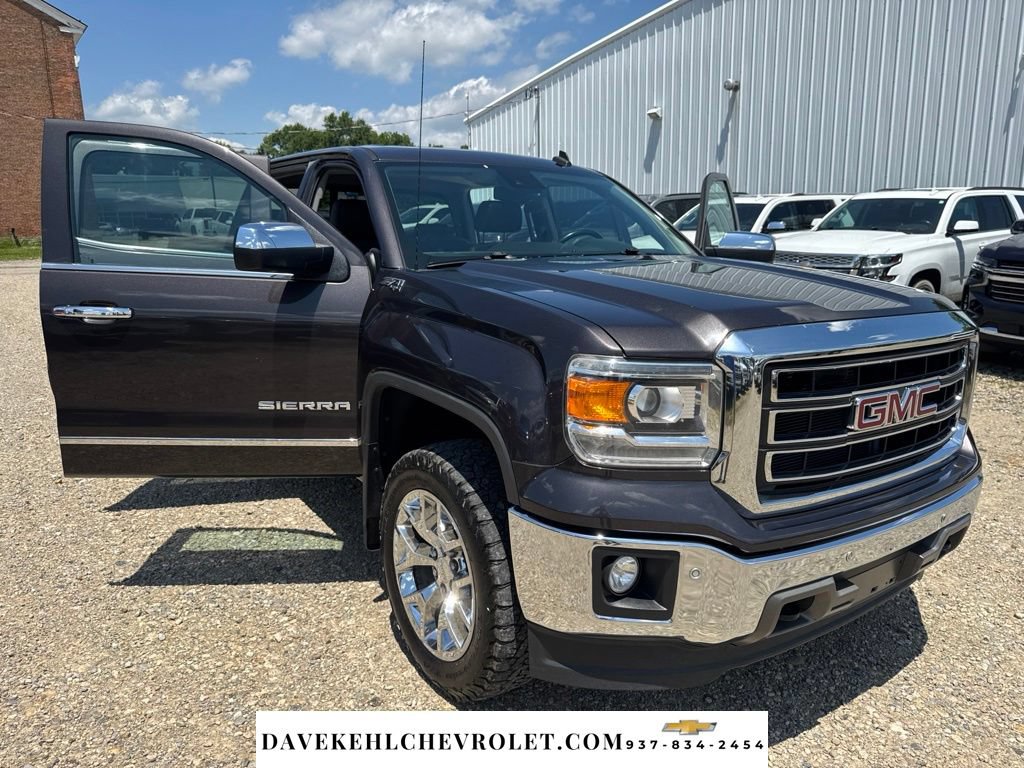 Used 2014 GMC Sierra 1500 SLT w/ SLT Crew Cab Value Package AWD/4WD image 16