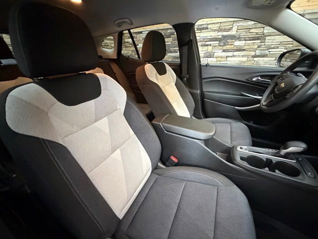 Used 2024 Chevrolet Trax LS FWD image 17