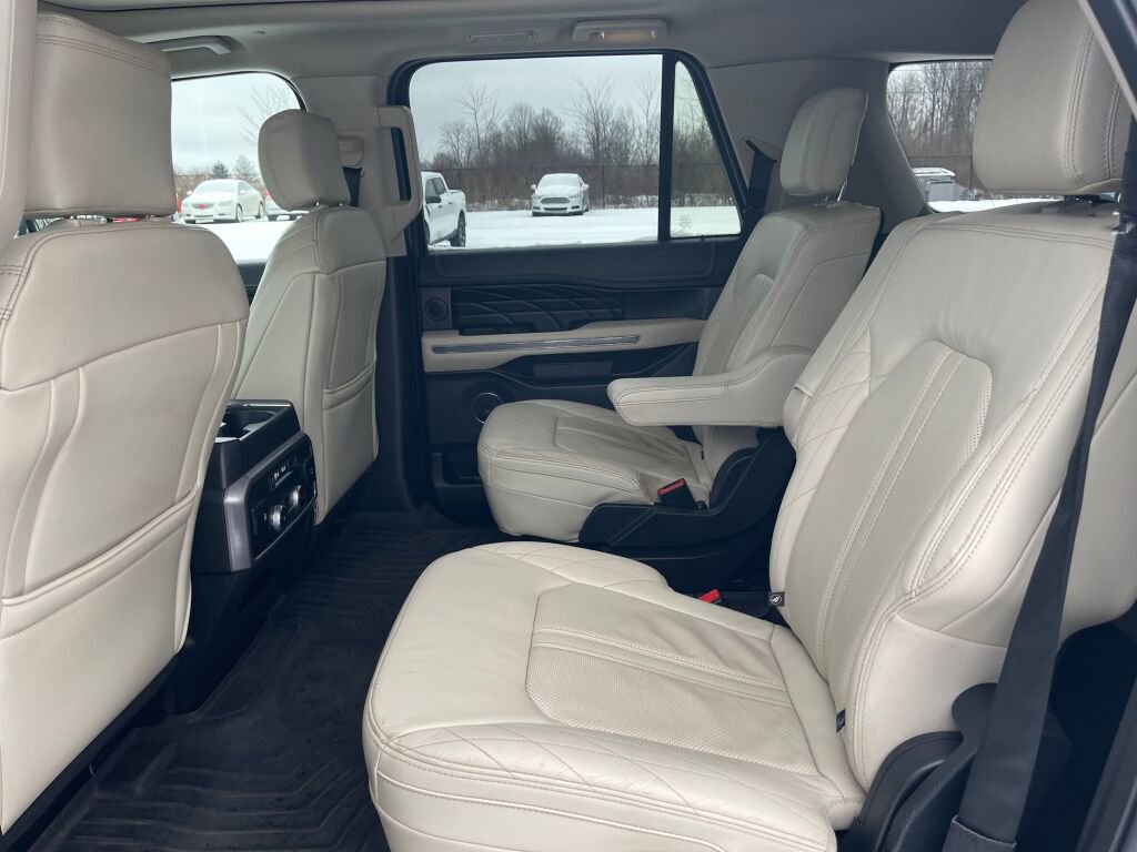 Used 2019 Ford Expedition Max Platinum image 14