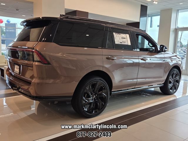 New 2026 Lincoln Navigator Black Label AWD/4WD image 5