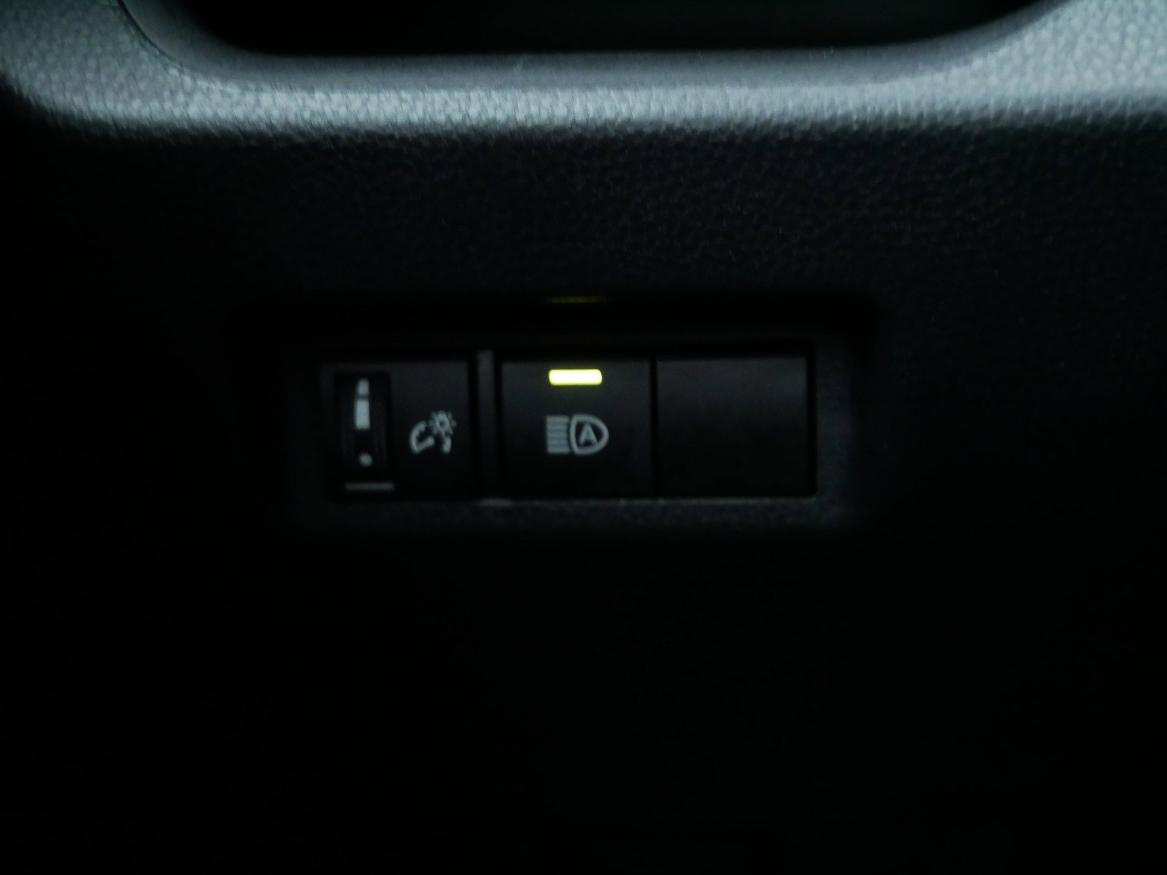 Certified 2024 Toyota RAV4 LE image 27