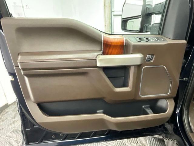 Used 2022 Ford F250 King Ranch w/ King Ranch Ultimate Package image 13