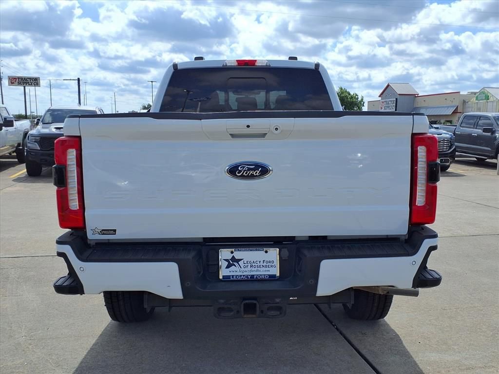 Used 2023 Ford F250 Lariat w/ Sport Appearance Package AWD/4WD image 5