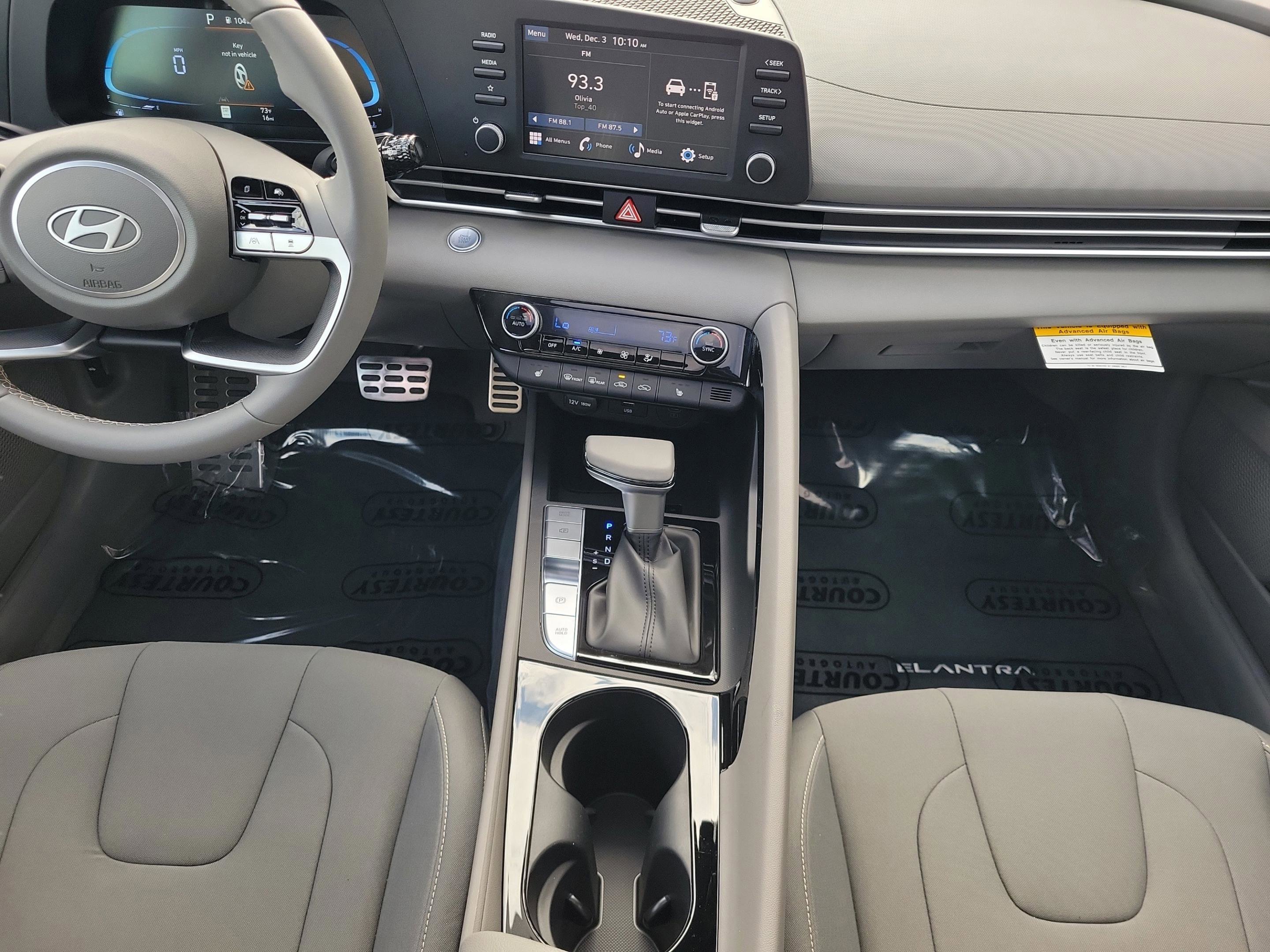 New 2026 Hyundai Elantra SEL Sport image 16