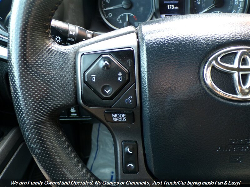 Used 2023 Toyota Tacoma TRD Off-Road RWD image 43