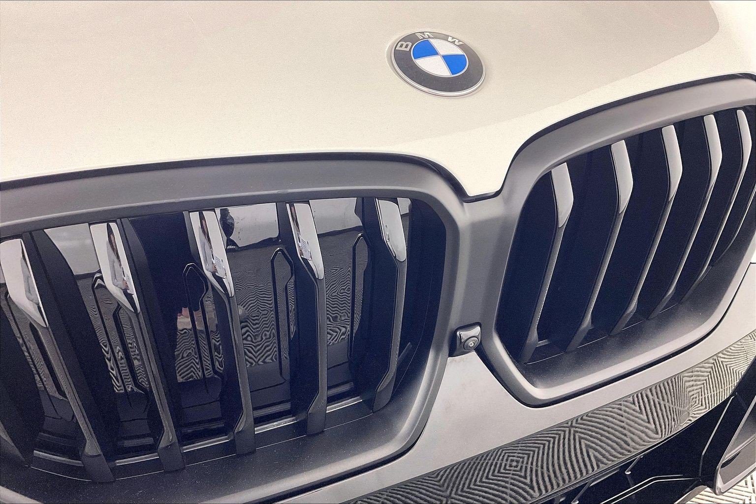 Certified 2026 BMW X6 xDrive40i w/ Climate Comfort Package AWD/4WD image 28