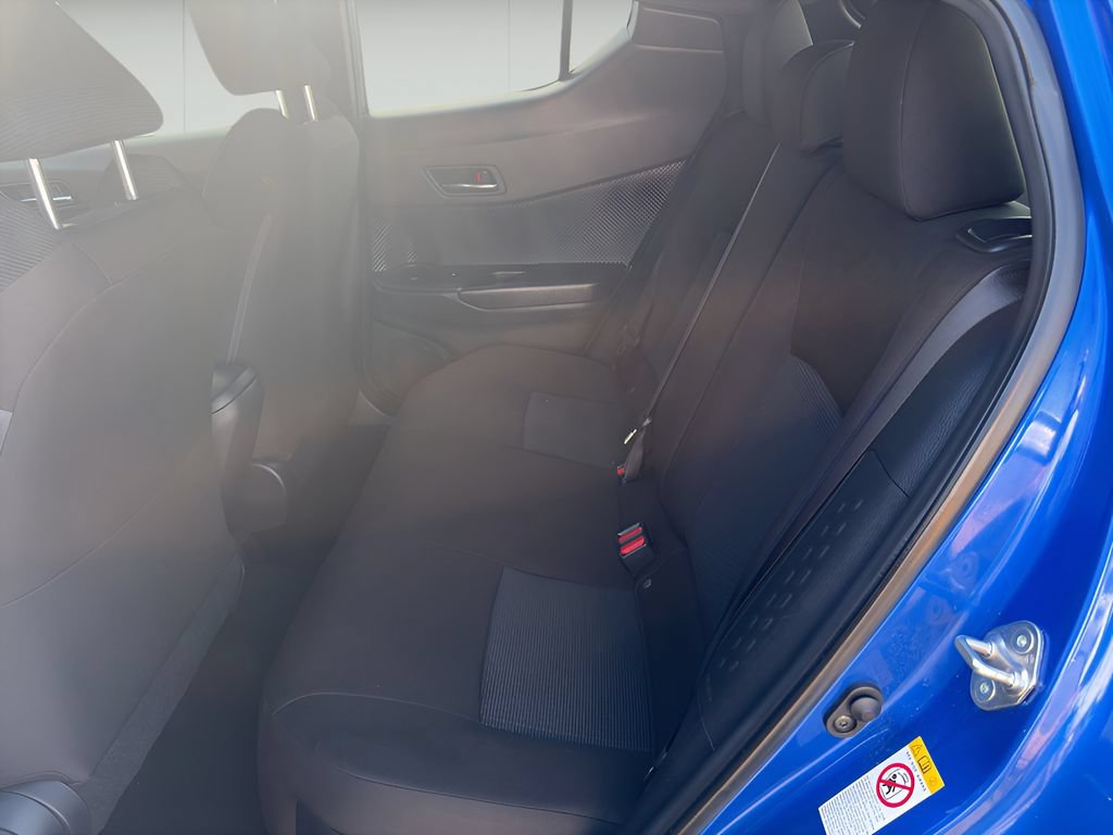 Used 2019 Toyota C-HR LE FWD image 13