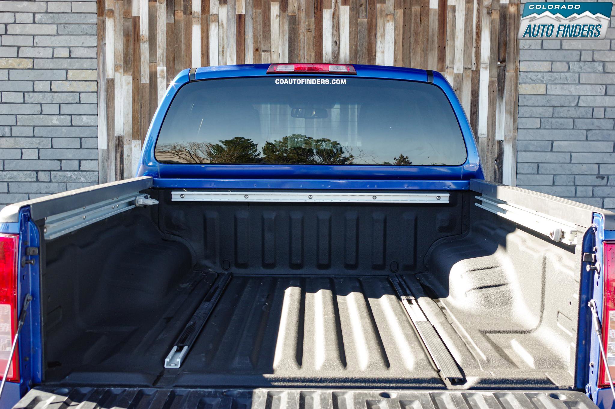 Used 2013 Nissan Frontier SV w/ SV Value Truck Pkg image 24