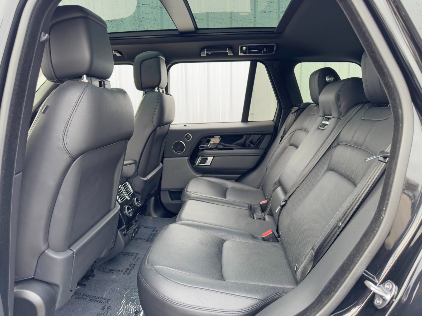 Used 2020 Land Rover Range Rover HSE image 48