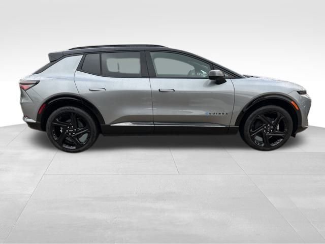 New 2026 Chevrolet Equinox EV RS image 6