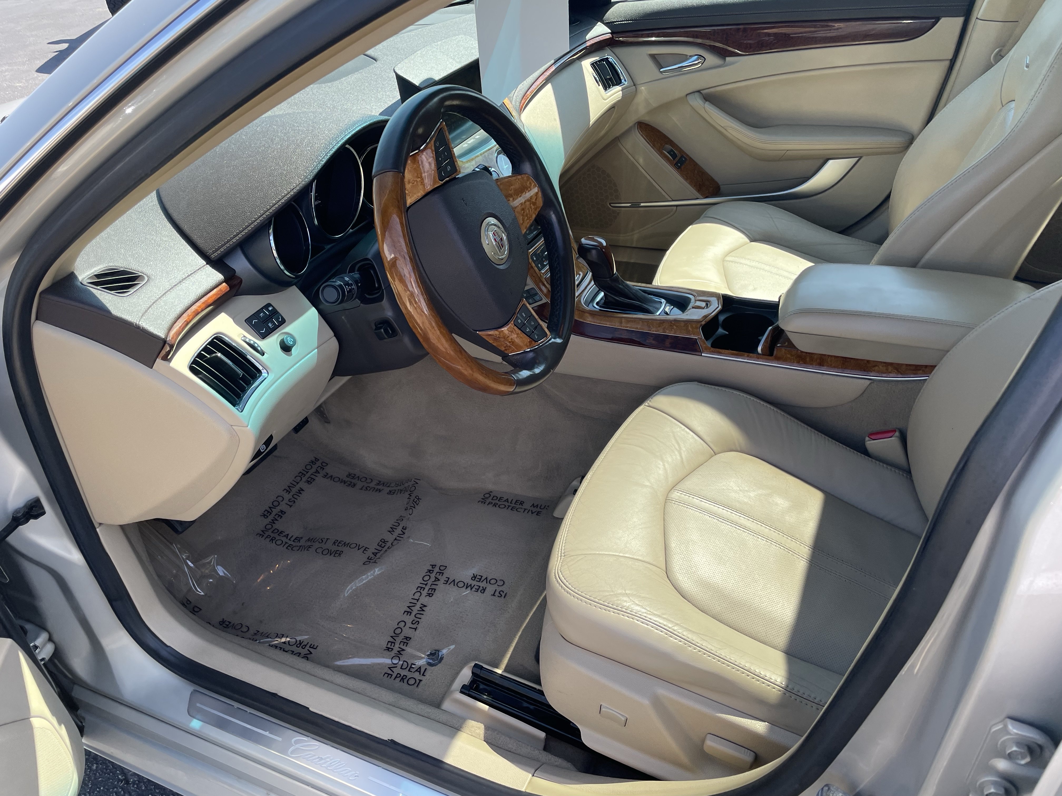 Used 2009 Cadillac CTS 3.6 AWD image 12