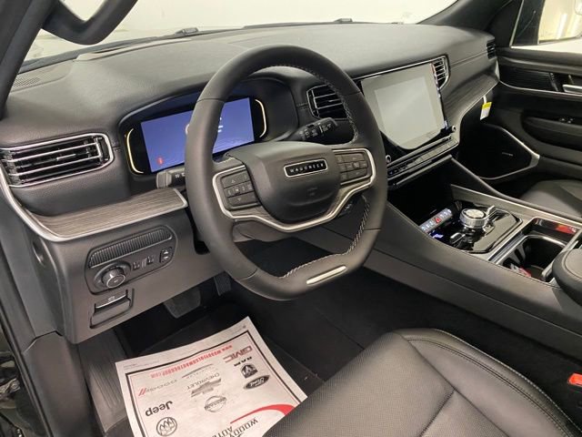 New 2024 Jeep Wagoneer L Series II w/ Convenience Group I image 14